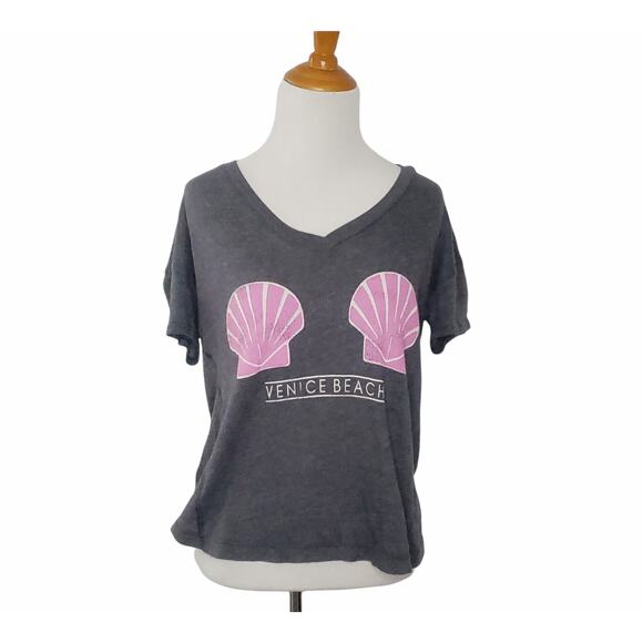 Wildfox Venice Beach Mermaid Bra Shell Relaxed T-Shirt Gray Pink Women XS - Picture 2 of 10